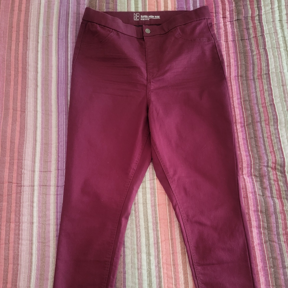 NOBO Burgundy pants